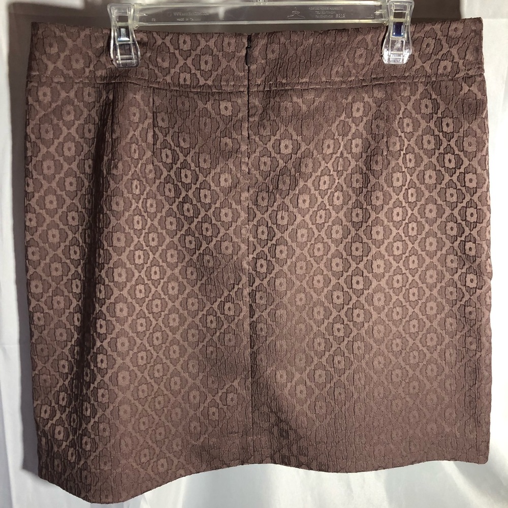 Ann Taylor Loft Factory Brocade Skirt - Picture 4 of 7